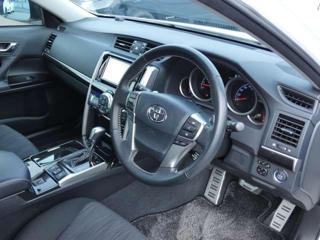 Toyota MARK X 2017-01 181317-13