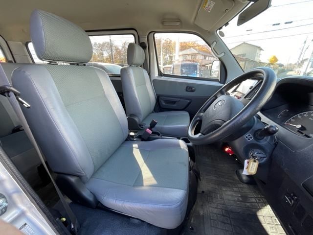 Toyota LITEACE VAN 2018-11 27837-13