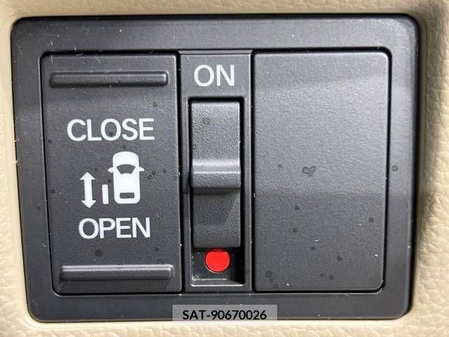 Honda N BOX 2018-07 385981-4