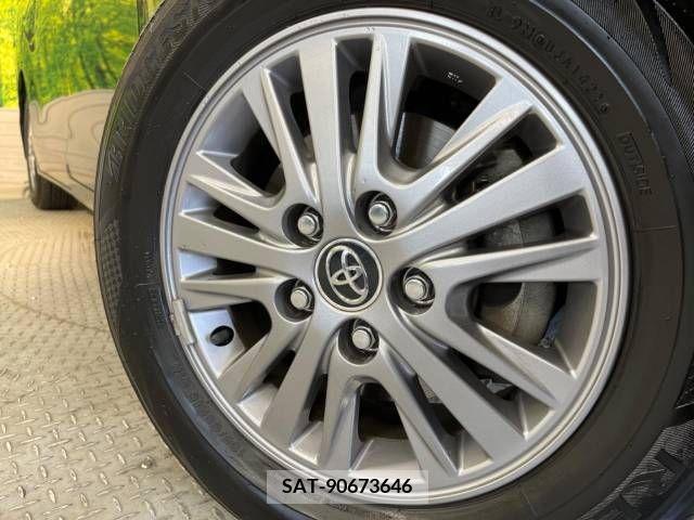Toyota ESQUIRE 2015-06 215685-14