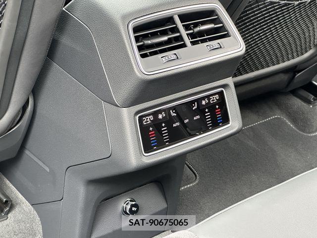 Audi E-TRON 2023-03 218703-15