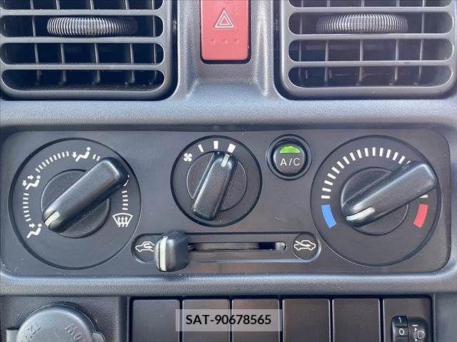 Nissan CLIPPER 2020-05 302151-3
