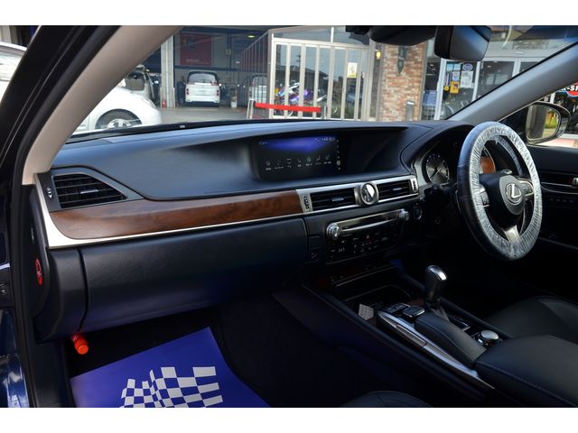 Lexus GS 2016-05 3360-14