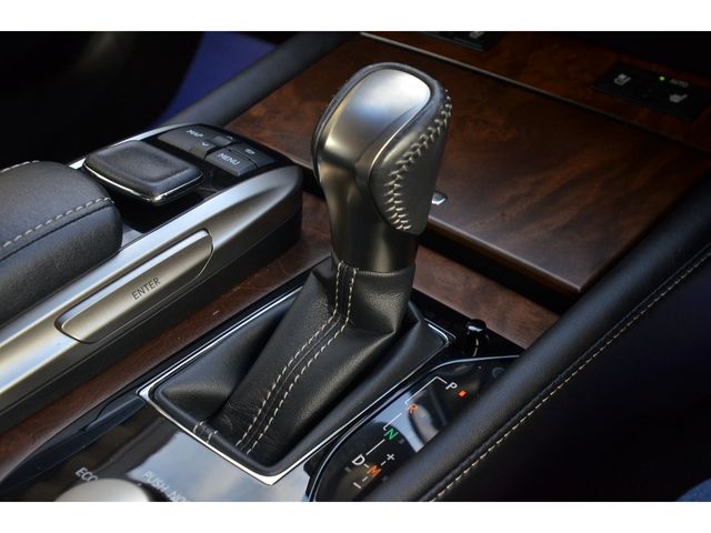 Lexus GS 2016-05 3360-13