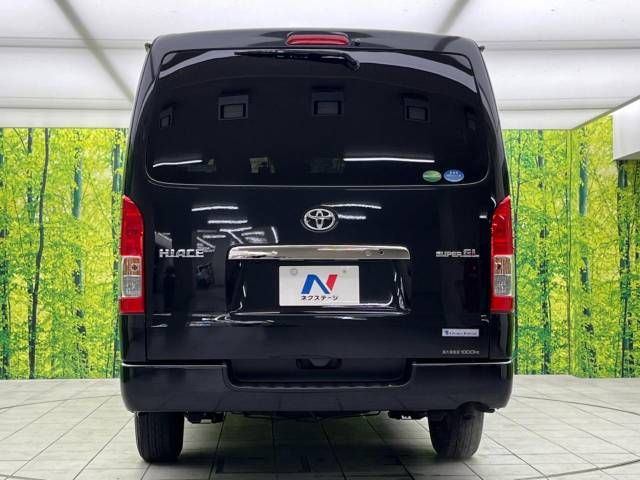 Toyota HIACE VAN 2019-10 186844-15