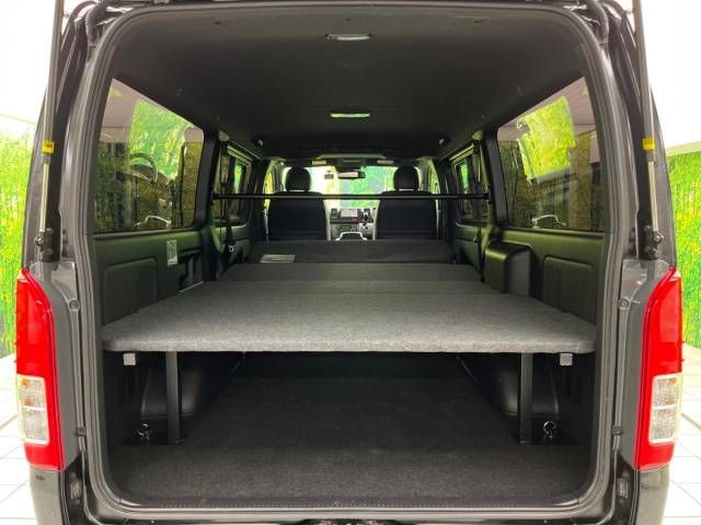 Toyota HIACE VAN 2019-10 186844-10