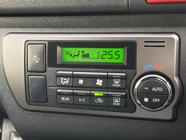 Toyota HIACE VAN 2019-10 186844-5