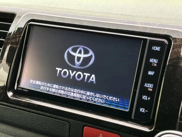 Toyota HIACE VAN 2019-10 186844-3