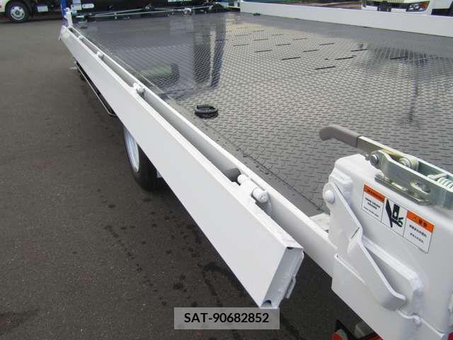 Mazda TITAN 2024-06 310885-6
