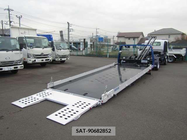Mazda TITAN 2024-06 310885-7