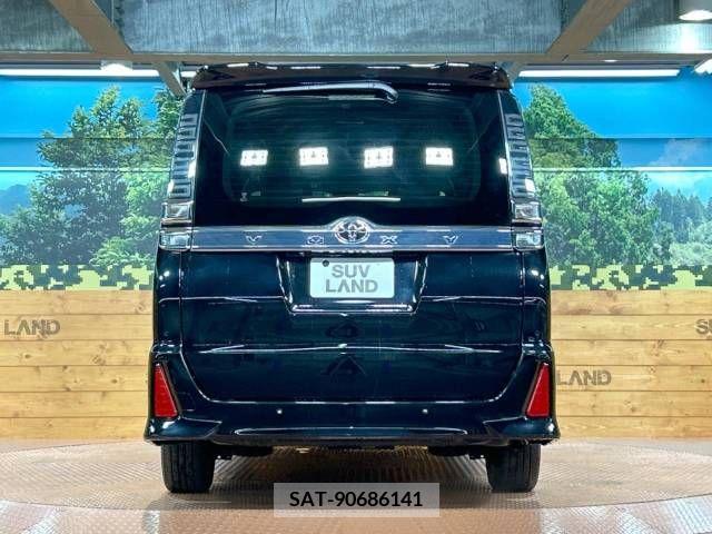 Toyota VOXY 2019-10 288914-18