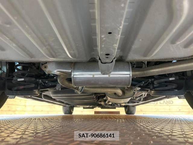 Toyota VOXY 2019-10 288914-15