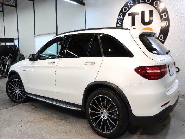 Amg C-CLASS 2018-12 193443-12