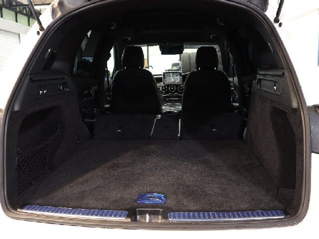 Amg C-CLASS 2018-12 193443-6