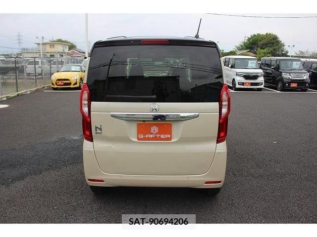 Honda N BOX 2023-03 372971-7