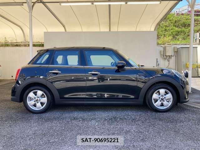 Bmw MINI 2023-04 277374-7