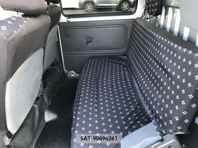 Subaru SAMBAR 2016-04 242383-9