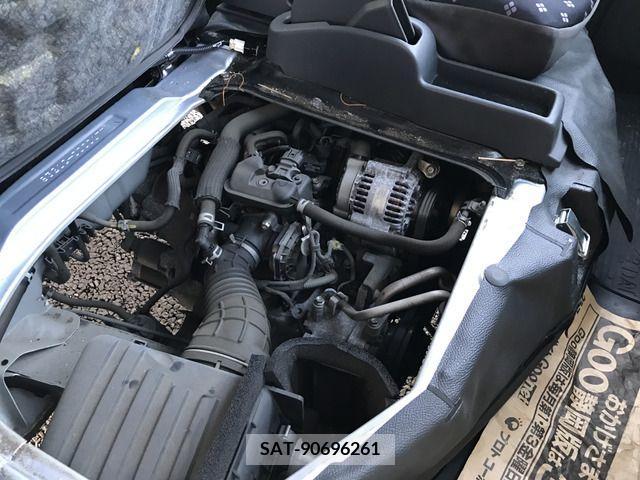 Subaru SAMBAR 2016-04 242383-19