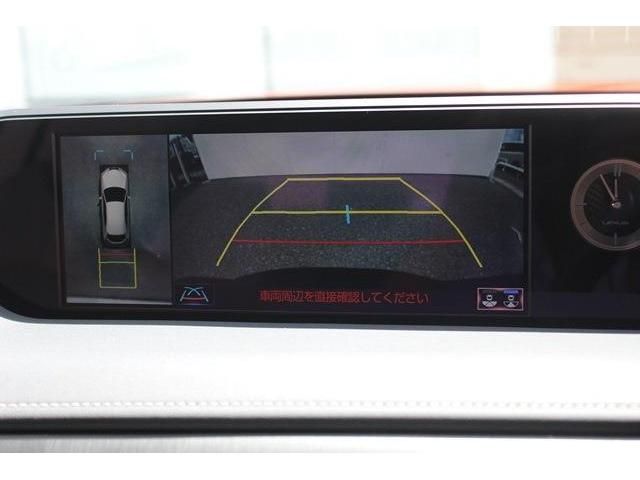 Lexus UX 2021-03 8608-2
