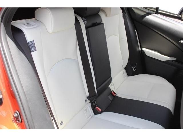 Lexus UX 2021-03 8608-15