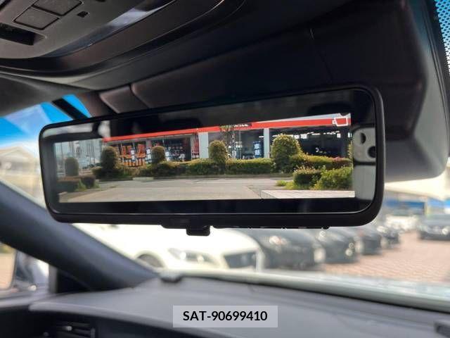 Lexus LS 2018-04 242652-7