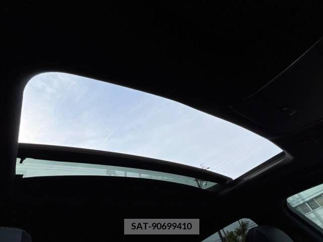 Lexus LS 2018-04 242652-2