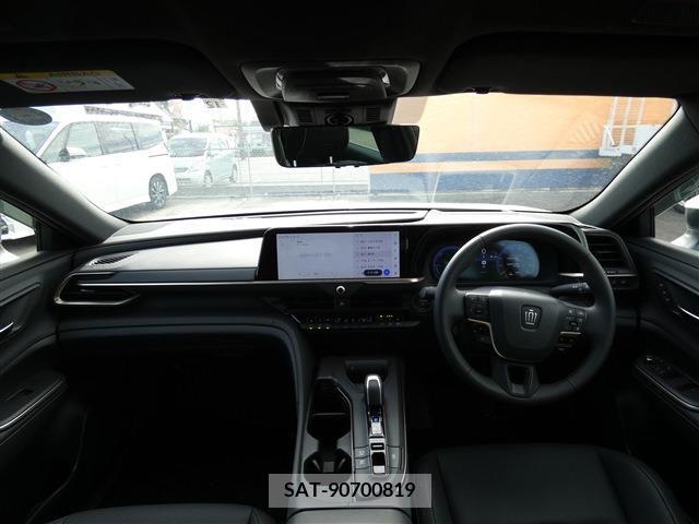 Toyota CROWN 2022-12 256285-4