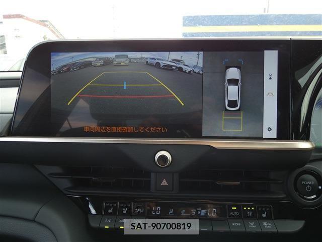 Toyota CROWN 2022-12 256285-10