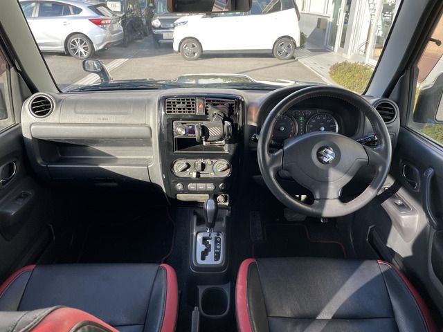 Suzuki JIMNY 2012-12 180967-8