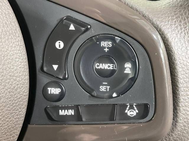 Honda N BOX 2023-03 194585-5