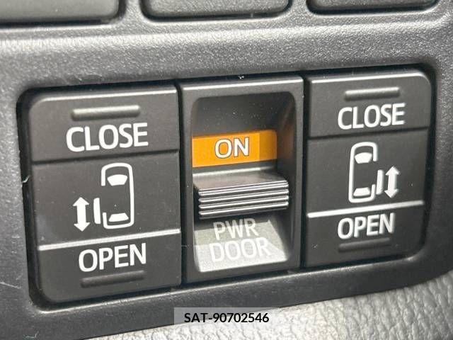 Toyota VOXY 2020-07 394971-4