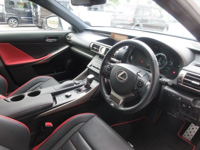 Lexus IS 2015-01 5515-9