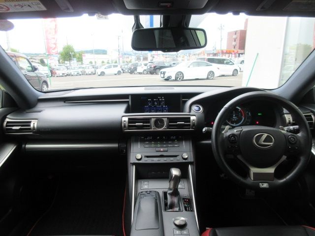 Lexus IS 2015-01 5515-6