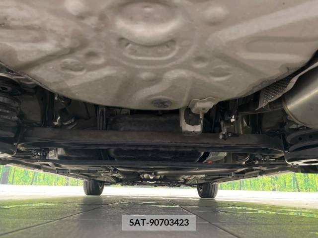 Toyota PRIUS 2015-10 281788-18