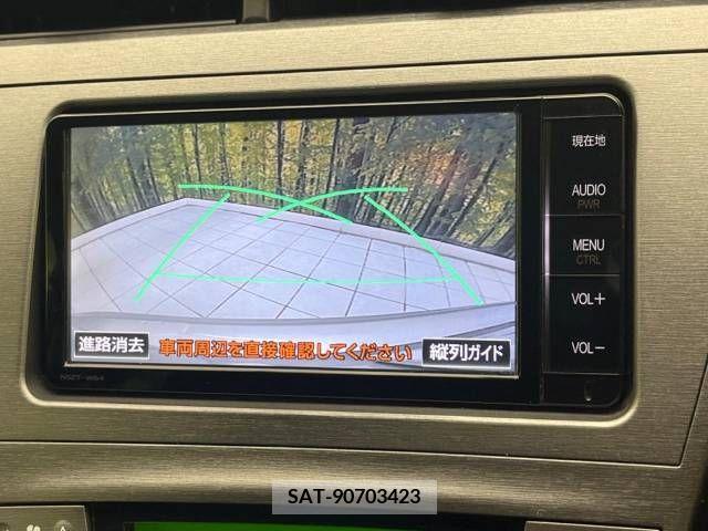 Toyota PRIUS 2015-10 281788-3