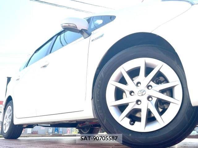 Toyota PRIUS ALPHA 2013-03 282470-12