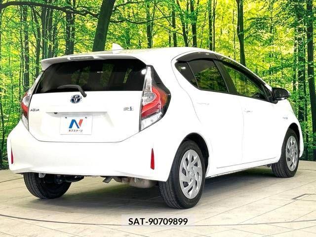 Toyota AQUA 2019-07 356221-17