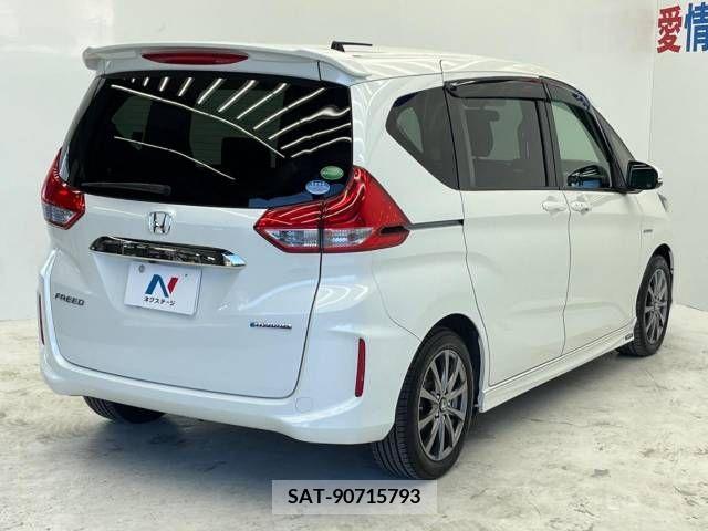 Honda FREED 2016-10 302987-18