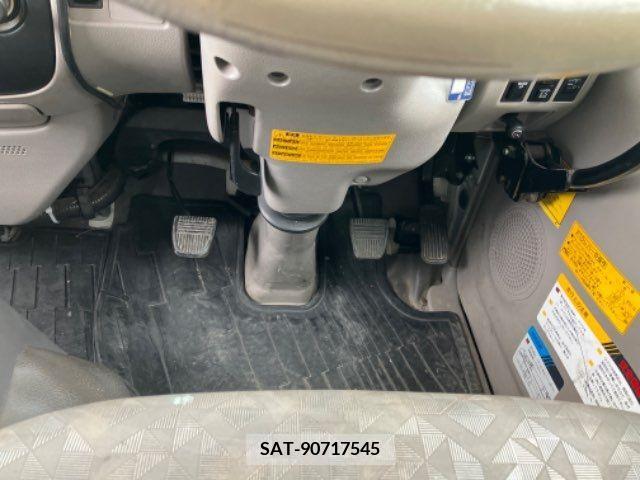 Hino DUTRO 2008-08 210672-7