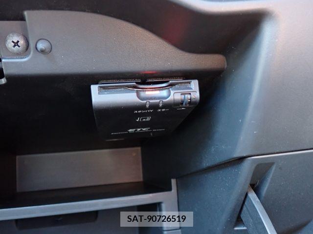 Nissan NOTE 2019-01 207934-7