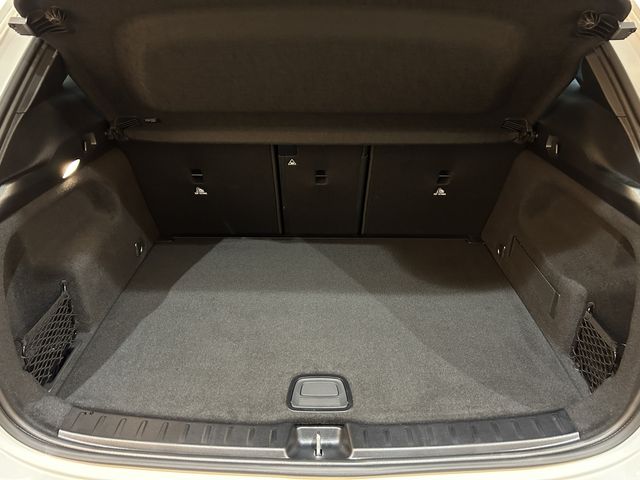 Mercedes Benz GLA-CLASS 2021-01 185790-10