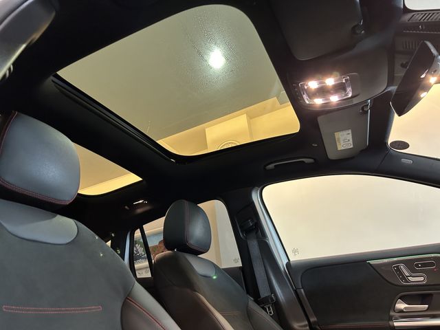 Mercedes Benz GLA-CLASS 2021-01 185790-7