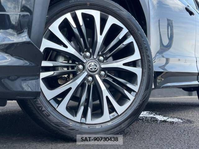 Toyota YARIS CROSS 2021-04 349029-12
