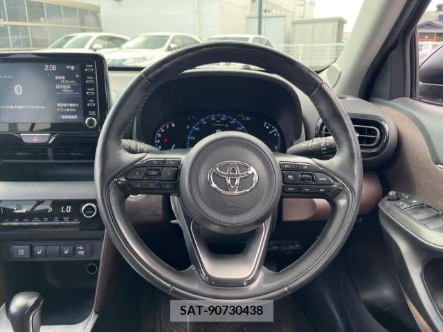 Toyota YARIS CROSS 2021-04 349029-11