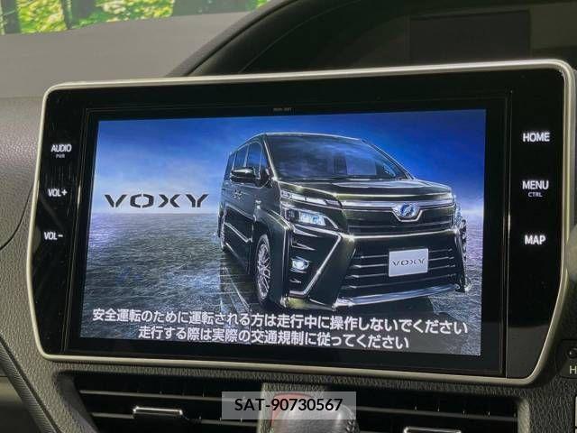 Toyota VOXY 2019-08 370392-3
