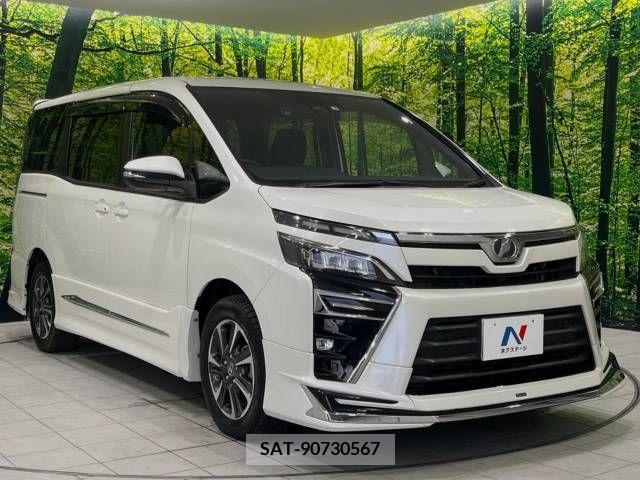 Toyota VOXY 2019-08 370392-16