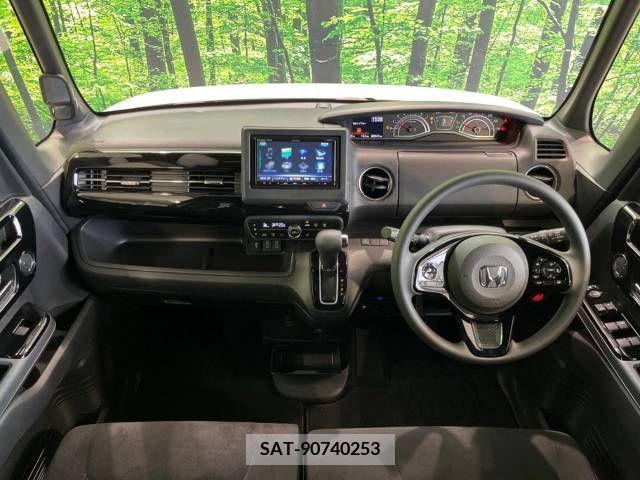 Honda N BOX CUSTOM 2021-07 392704-1