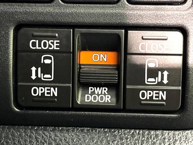 Toyota NOAH 2018-05 29234-3