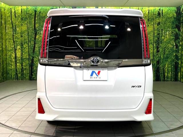 Toyota NOAH 2018-05 29234-15