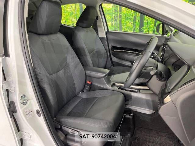 Toyota AQUA 2021-08 260545-6